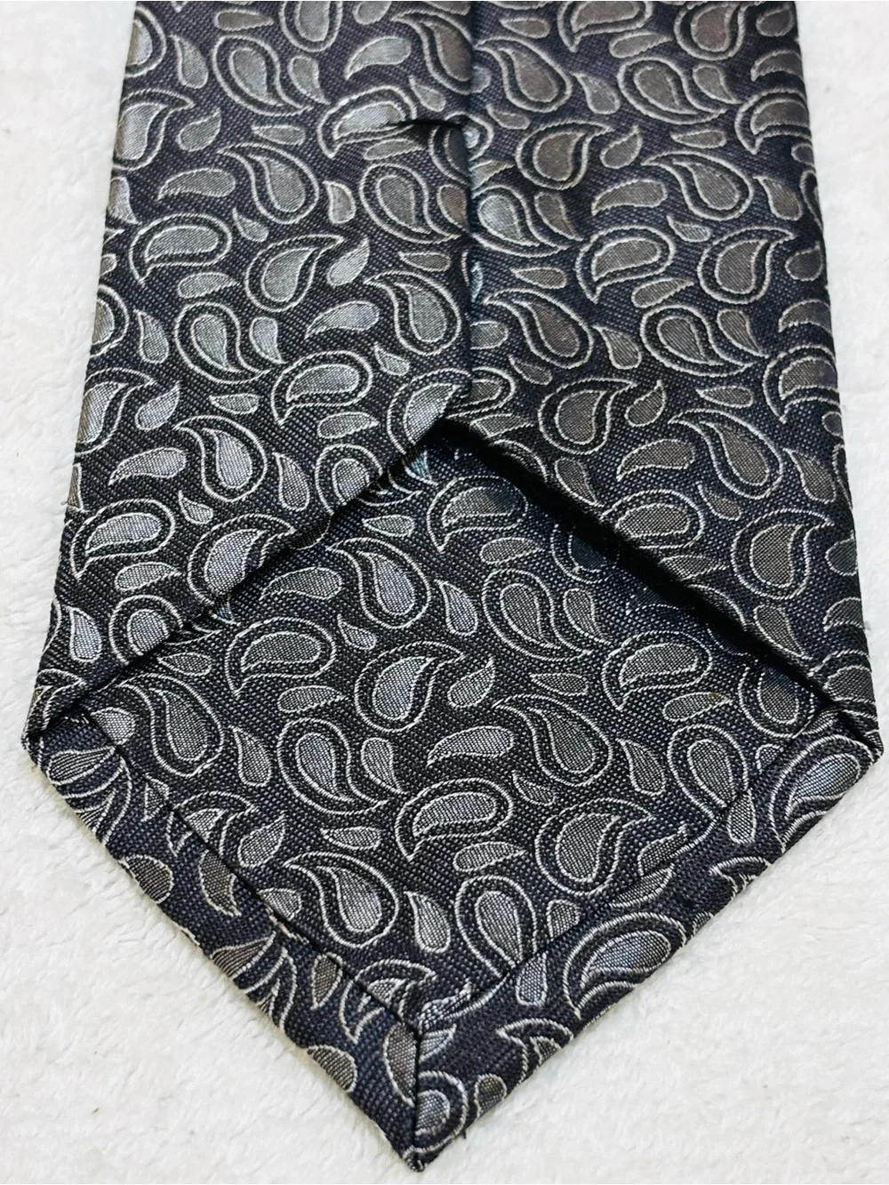 Brand New High Quality Seven Fold Designer Tie By Paul Malone / Palm Beach